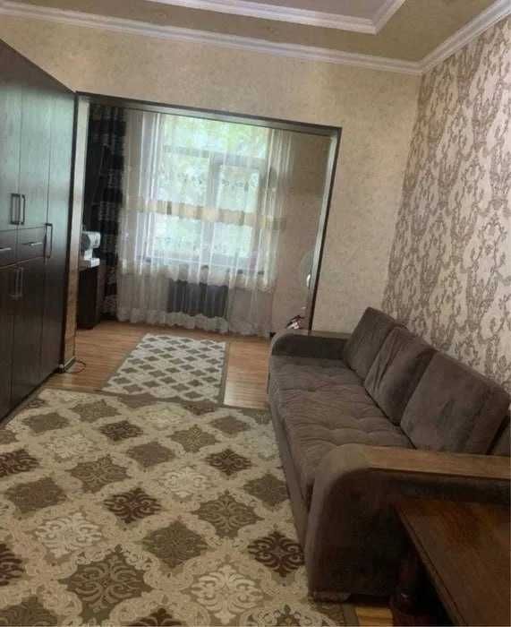 Аренда кв Рынок Универсам 2-ком ро-н Юнусабад-4 кв