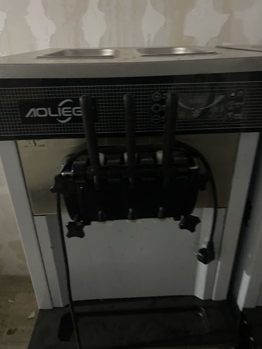 продам мороженный аппарат