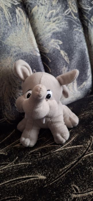 Малки плюшени играчки