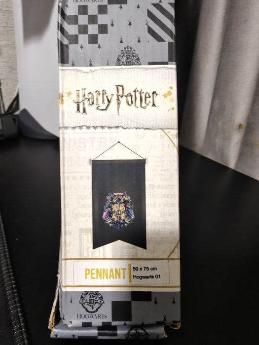 Продам вимпел из Гарри Поттера