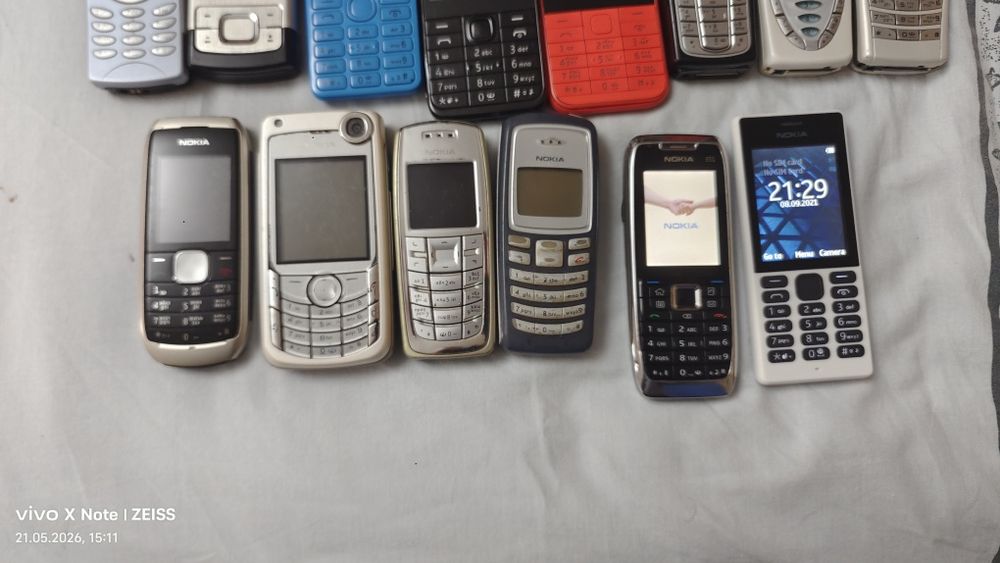 Продавам лот телефони Nokia