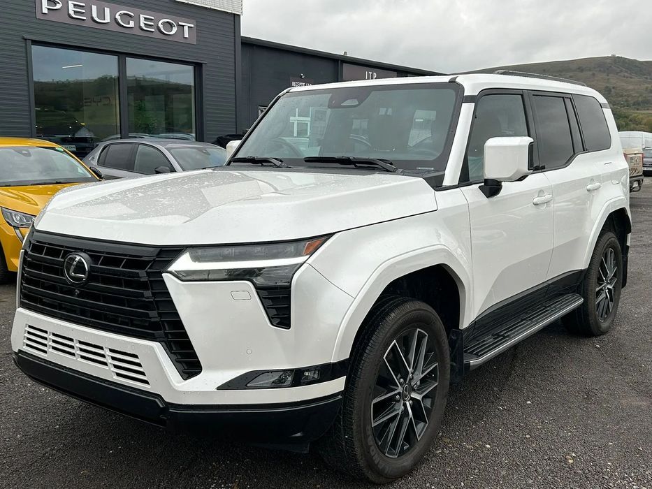 Lexus Seria GX Lexus GX 550 – Canada • Echipare Premium • 7 locuri