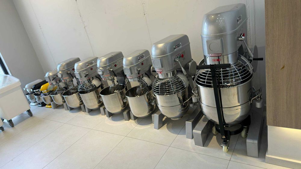 Профессиональный миксер для производства