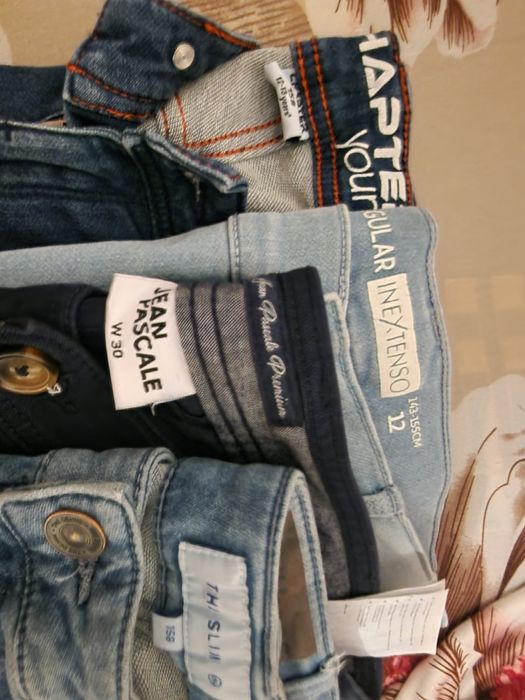 Vind blugi 12 ani ,băieti