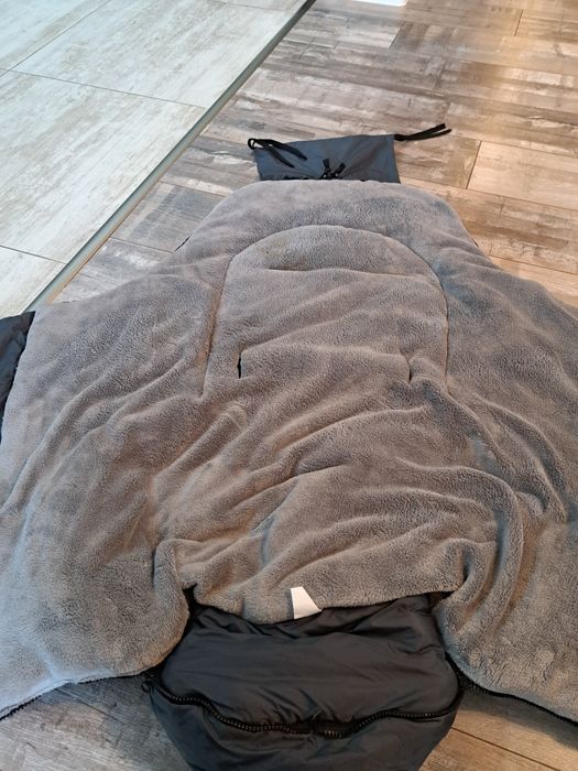 Бебешка количка 3 в 1