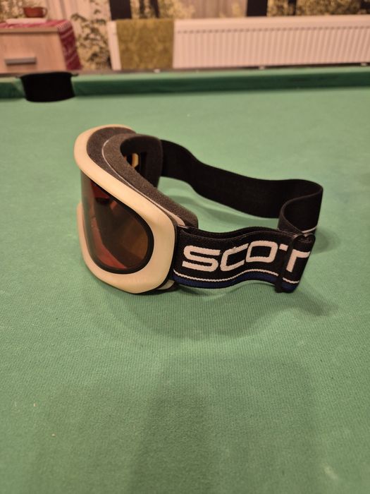 Pachet boots si casca ski