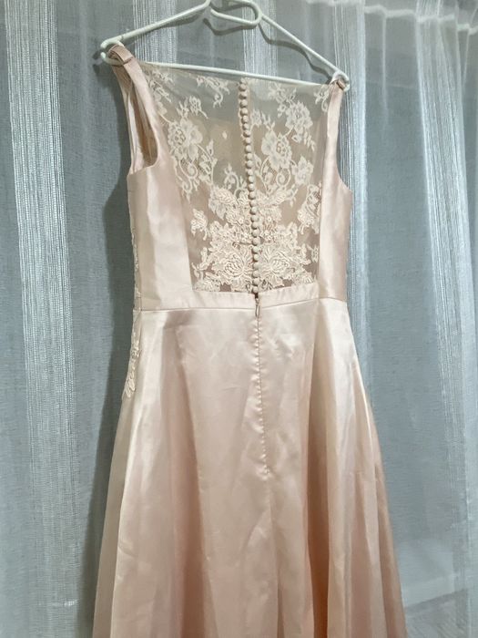 Луксозна бална рокля тип принцеса