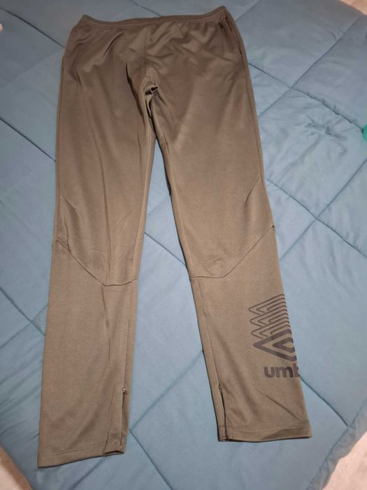 Спортно долнище Umbro