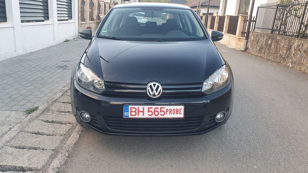Golf 6 Euro 5 1.6 MPI 102 CP 181.000 km T.U.V.Dublu climatronic incalzire in scaune