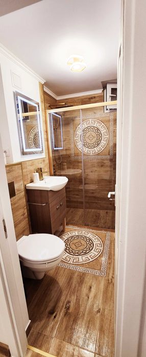 Ofer spre închiriere apartament cu 2 camere