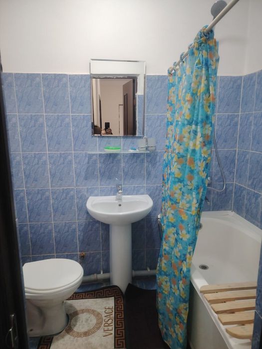 Срочна без маклер аренда/ижара 2 кв Янги хаёт 5А  Метро 200м