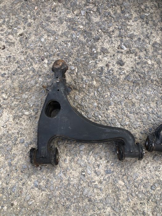 Передние рычаги на w124 мерседес
