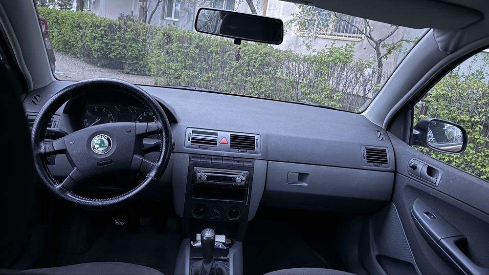 SKODA Fabia 2003 — imagine 5