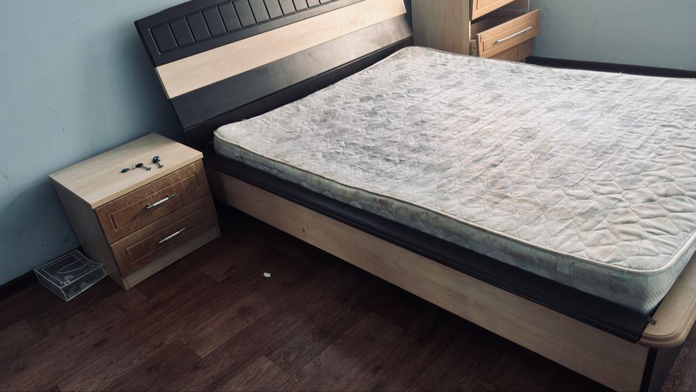 Мебель спальня и детская даром