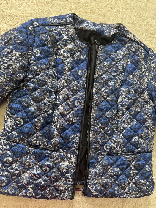 Mango куртка и Жилетка и Двойка