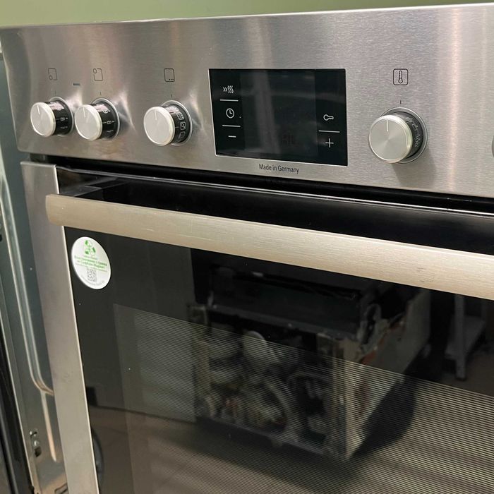 Фурна с плот за вграждане Bosch Серия 6 тип чекмедже