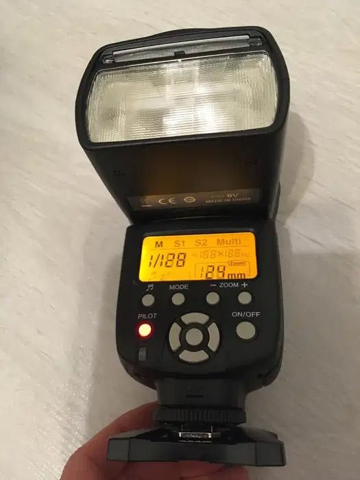 Vind Blit Yongnuo 560-|| compatibil pt.Camere Dslr și Mirrorles.