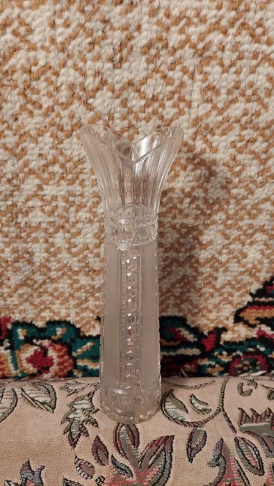 Ваза хрустальная