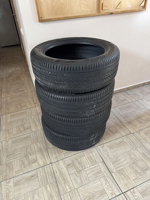 Продам шины Continental 225/55/R19