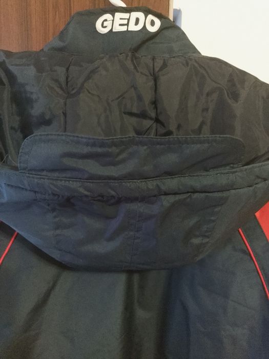 Geacă bărbătească impermeabila/matlasata/gluga Made in Spania