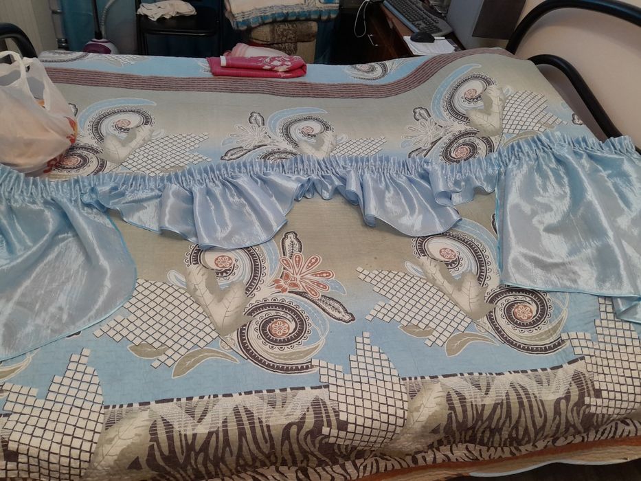 Продам ламбрикен  шторы