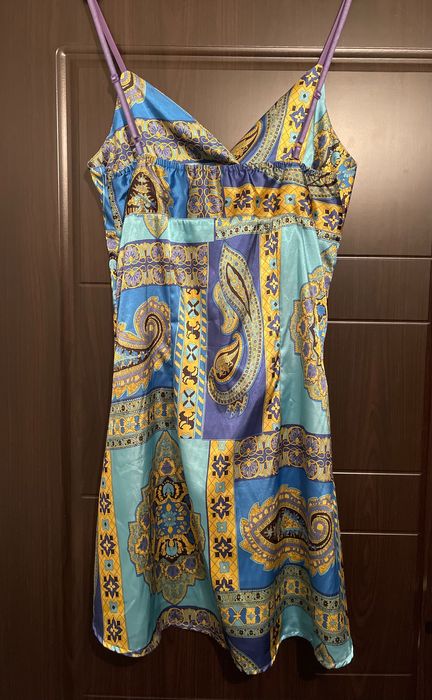 луксозна сатенена рокличка топ хит зa денем, вечер и плажни партита3в1