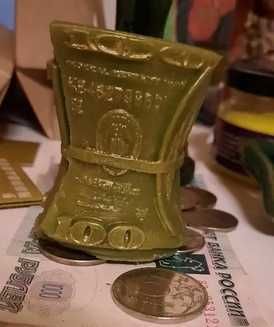 Свеча Денежный магнит.