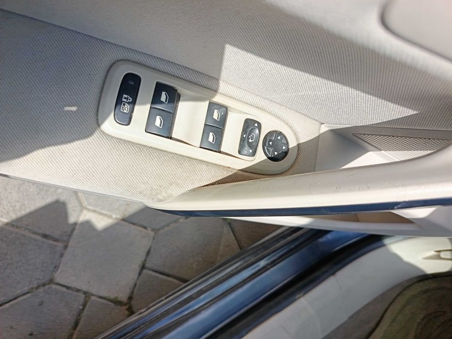 Vând Peugeot 508