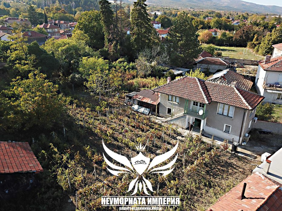 Продава се Къща в с. Долнослав, Област Пловдив - 190 кв.м за 327 €/кв.м - Снимка #1