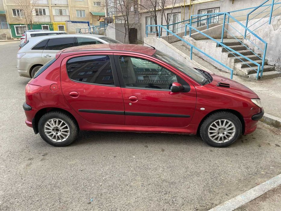 продам Peugeot 206 срочно