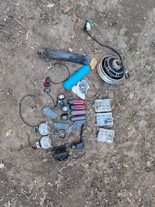 Продам срочно запчасти на самакаты ксяоми и мотор от гтм4