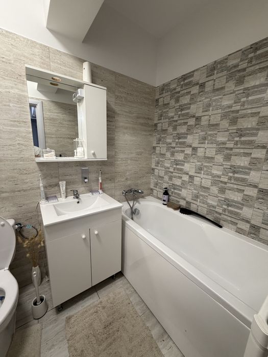 Inchiriez apartament 2 camere, Sector 3