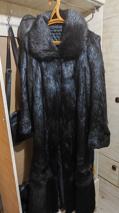 Продам шубу Нутрия