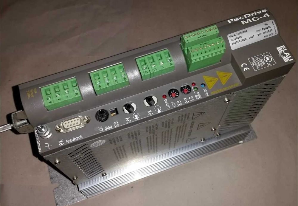 Контроллер ELAU PacDrive MC-4/11/03/400  сервопривод