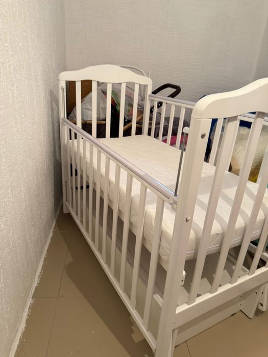 Продам детскую кровать