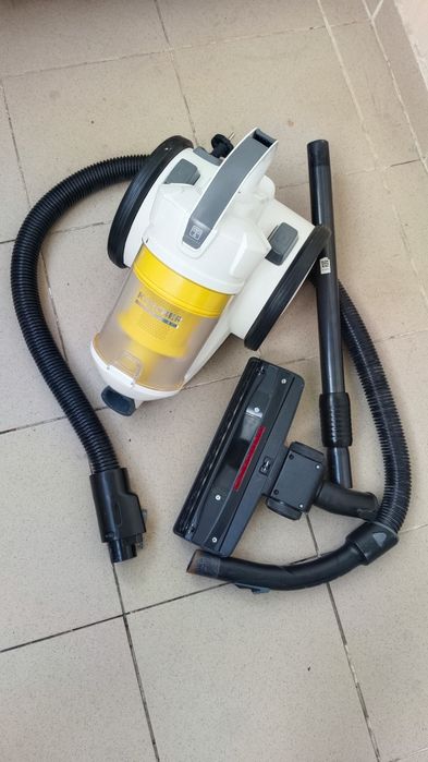 Пылесос Karcher VC3 plus