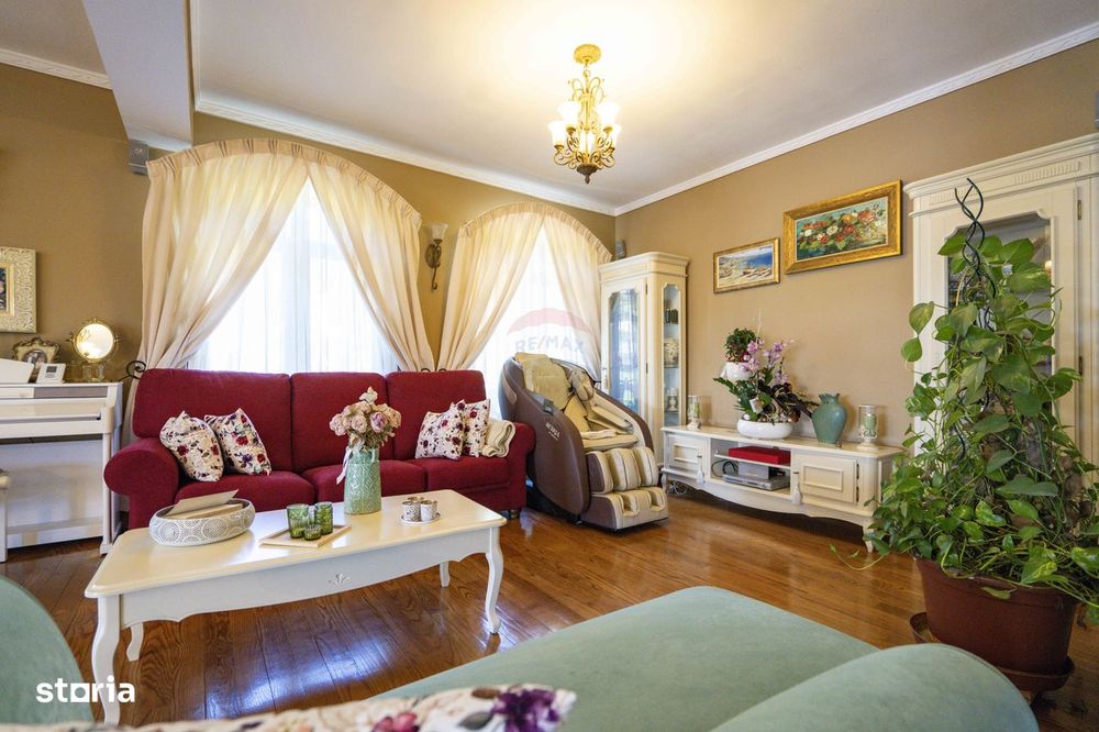 Casă cu 5 camere de vânzare în zona Dealuri Oradea