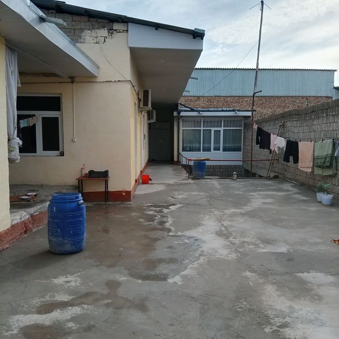 Uy sotiladi qarshidan