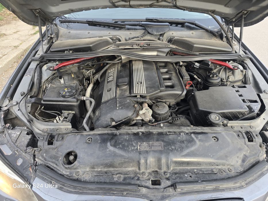 Bmw E60 525i 192kc. Na chasti