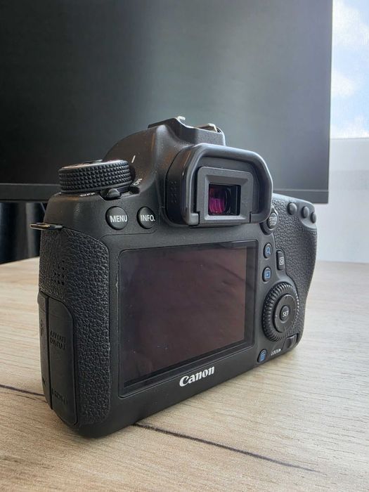 Body DSLR Canon 6D