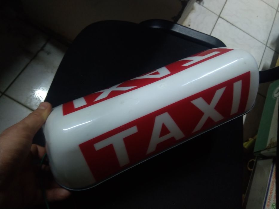 шашки ТАКСИ на крышу автомобиля