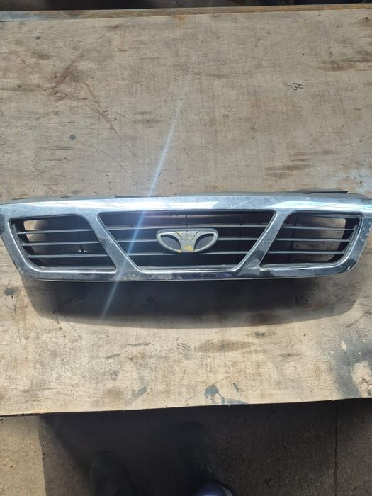 Решётка радиатора nexia