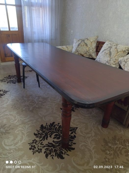 Продам стол без стулья