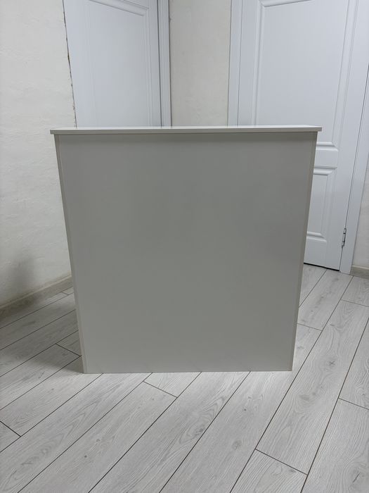 Барные стойки ресепшены в наличии