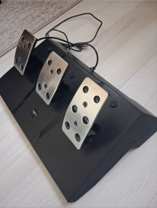 Oferta pana pe 5 septembrie dupa il vand cu 400Volan pxn v9 fara defecte