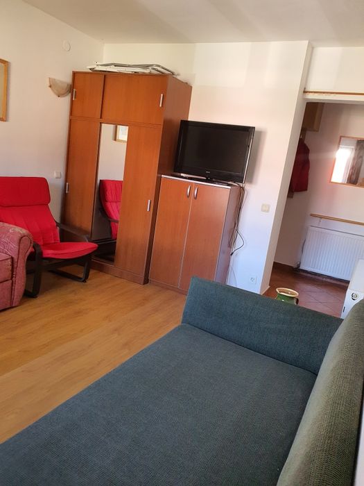 Garsoniera Azuga etaj 2/3