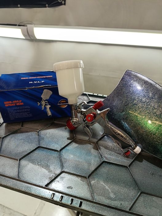 Продавам Бояджийски Пистолети