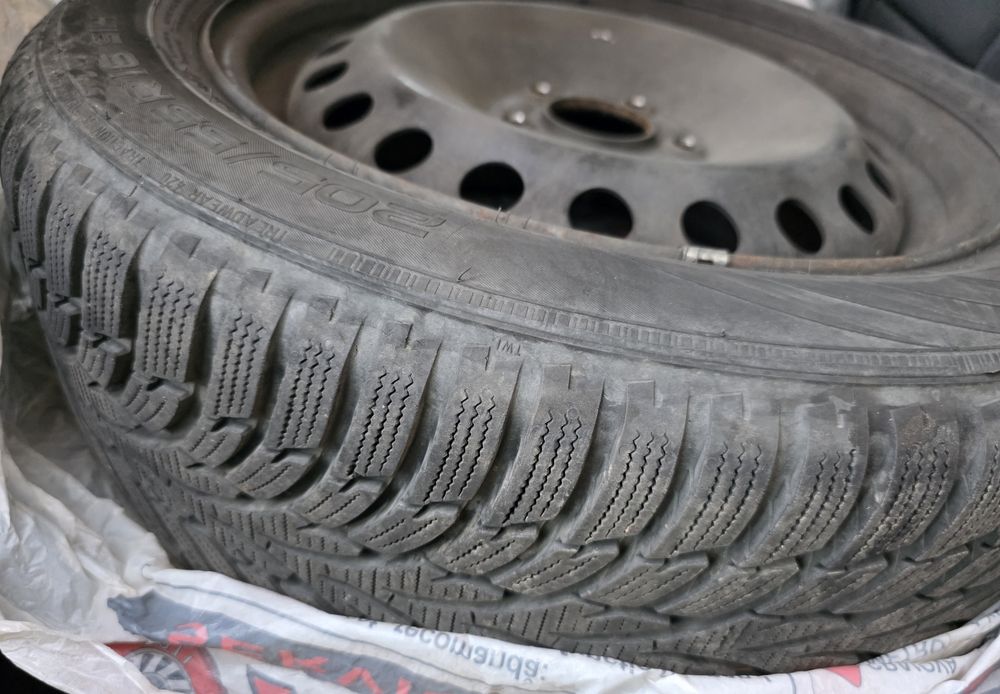 Set 4 jante cu anvelope