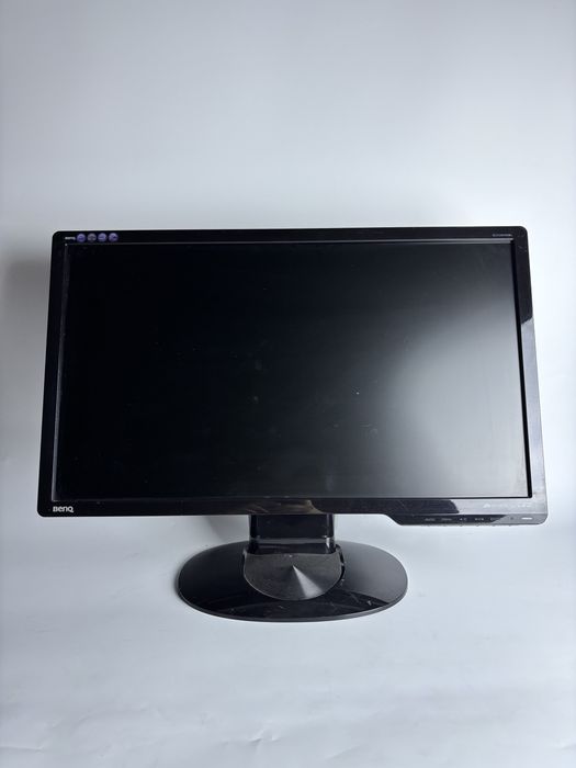 Мониторы 22 дюйма двух марок Philips и BenQ vga