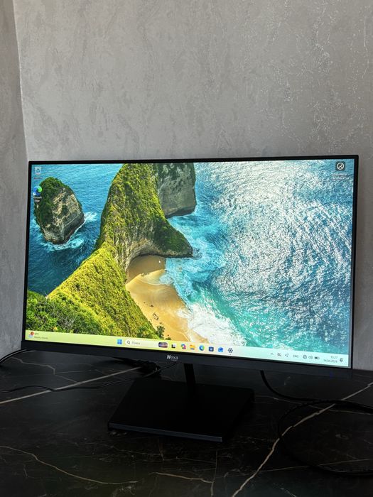 Мониторы хорошем состояние